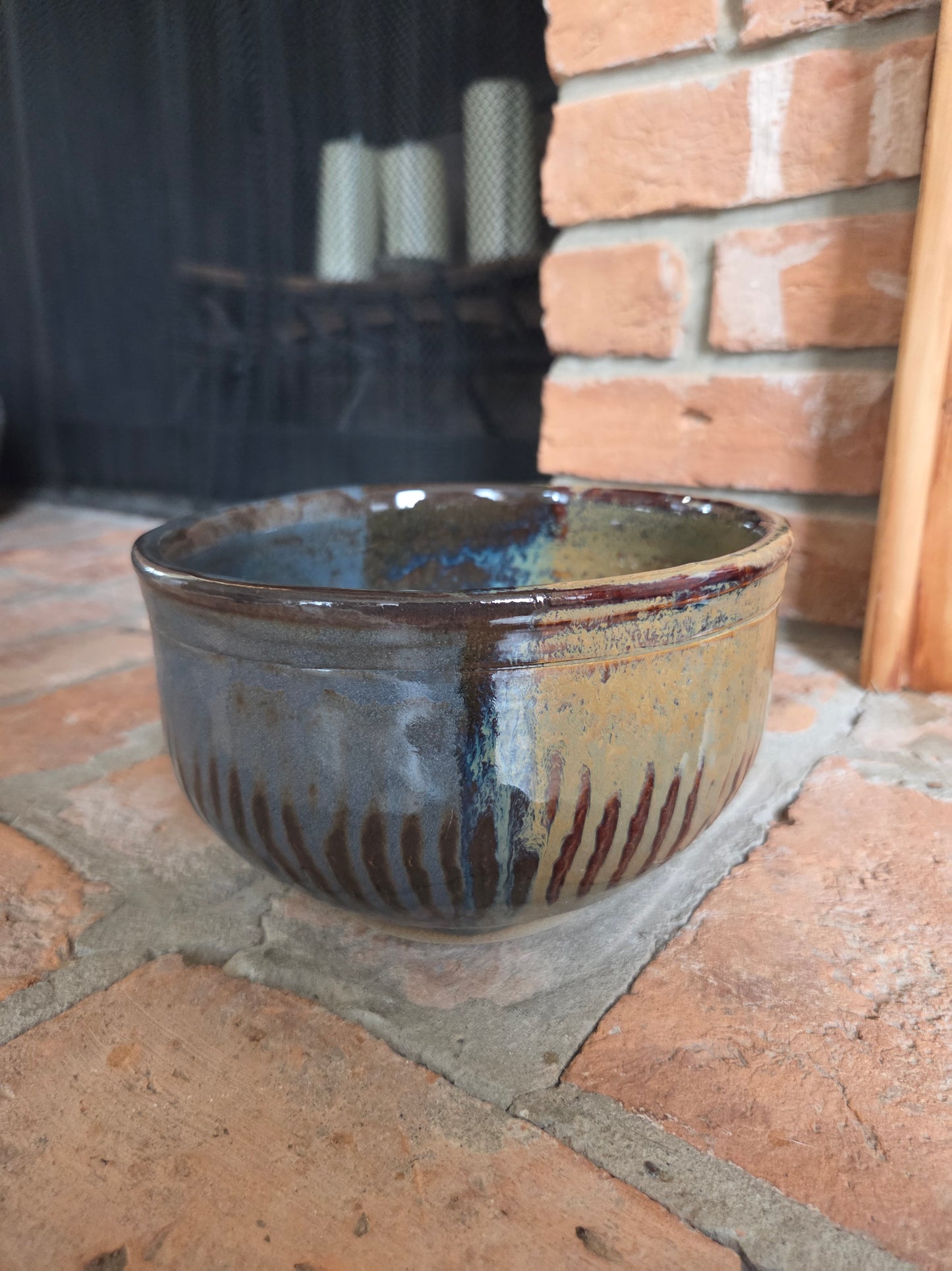 Earth-tones Salad Bowl